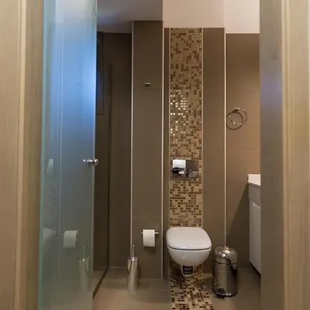 Luxurious شقة