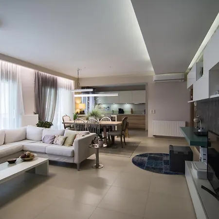 Luxurious شقة